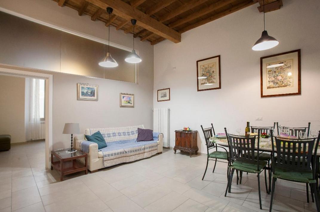 Lg House With Balcony Near Ponte Vecchio Apartment Florence Luaran gambar