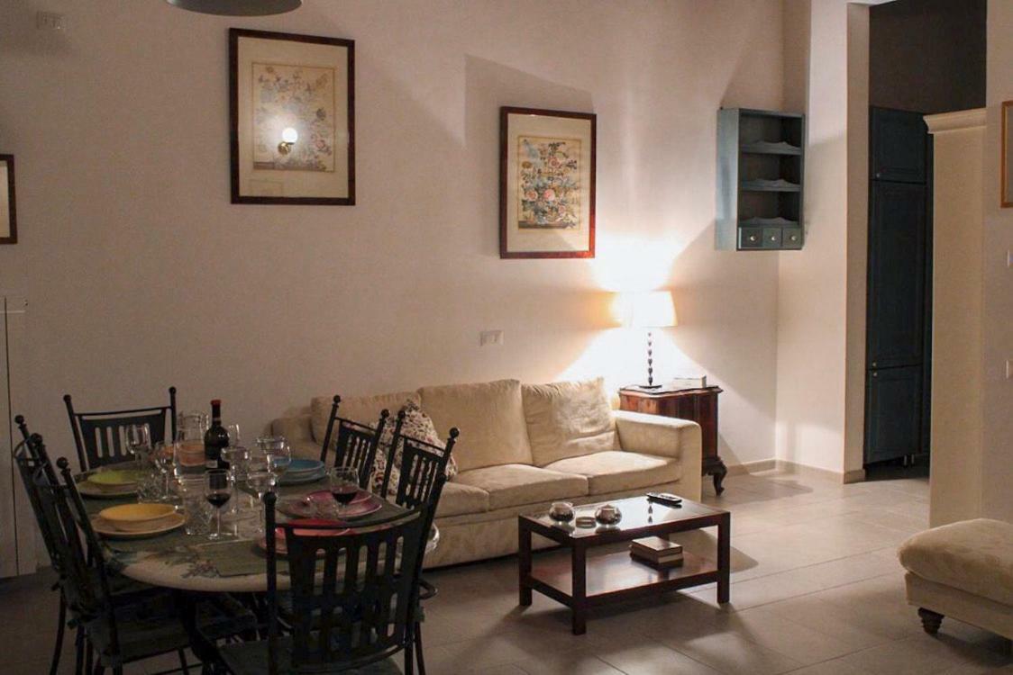 Lg House With Balcony Near Ponte Vecchio Apartment Florence Luaran gambar